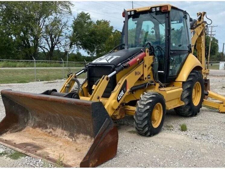 2011 Caterpillar 420EIT